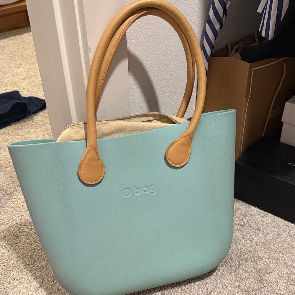 O Bag Light Blue and Tan Women's Tote